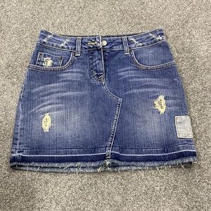 Bebe Womens blue jean skirt size 25